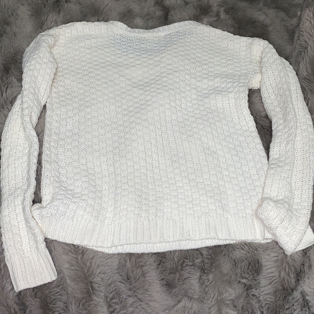 Sweater - Picture 4 of 4